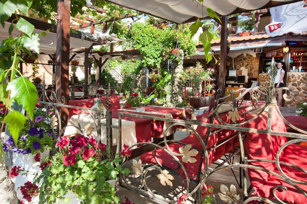 Vromos Guest House Chernomorets Esterno foto